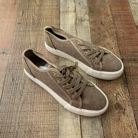 Just Fab Women's Sz 8M Sneakers Shoes Portabella Low Top Lace Up Canvas - Picture 4 of 10